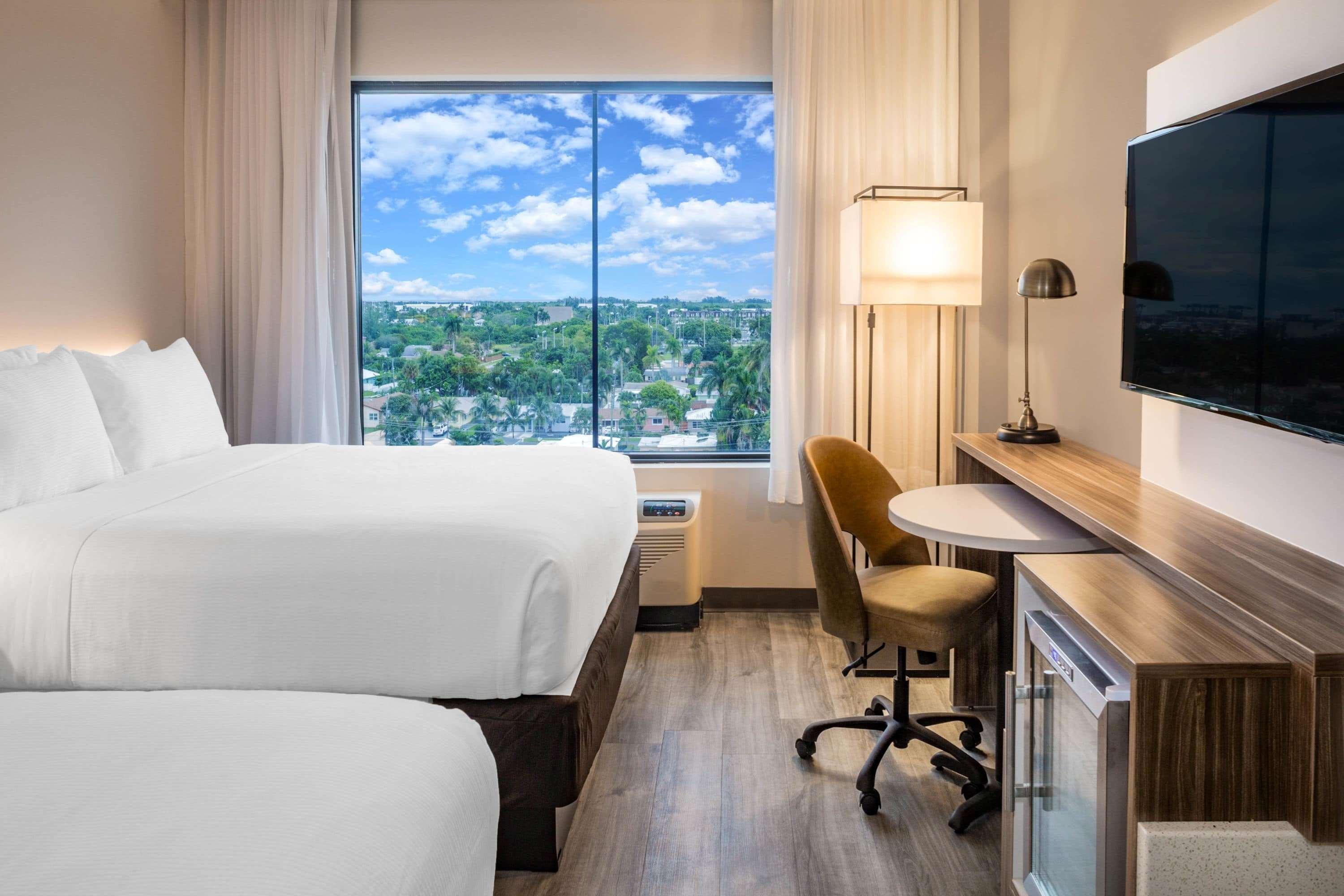 ホテル Wyndham Garden Ft Lauderdale Airport & Cruise Port デイニア・ビーチ エクステリア 写真