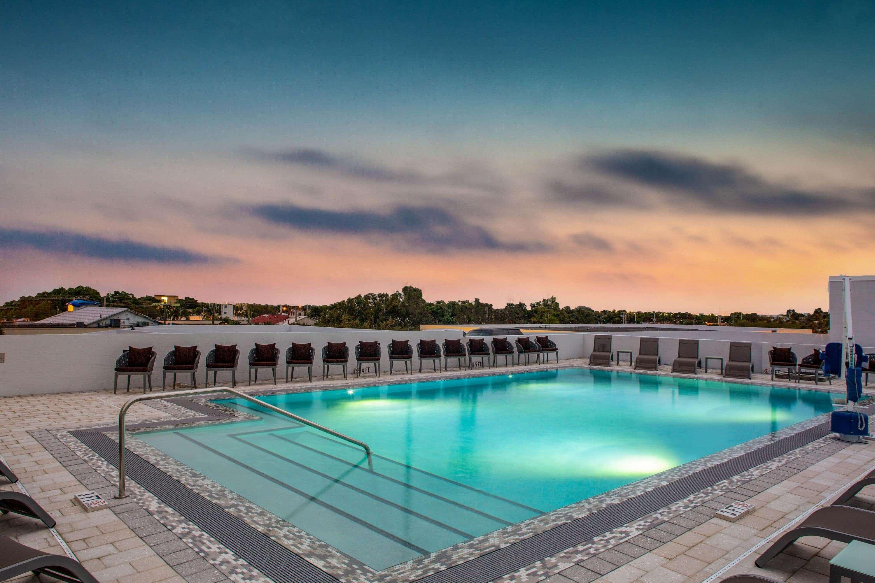 ホテル Wyndham Garden Ft Lauderdale Airport & Cruise Port デイニア・ビーチ エクステリア 写真