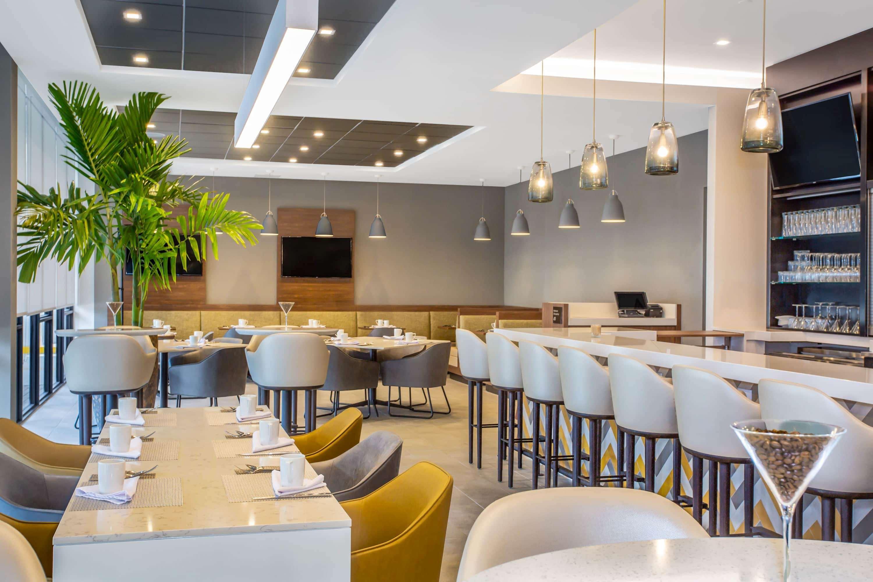 ホテル Wyndham Garden Ft Lauderdale Airport & Cruise Port デイニア・ビーチ エクステリア 写真