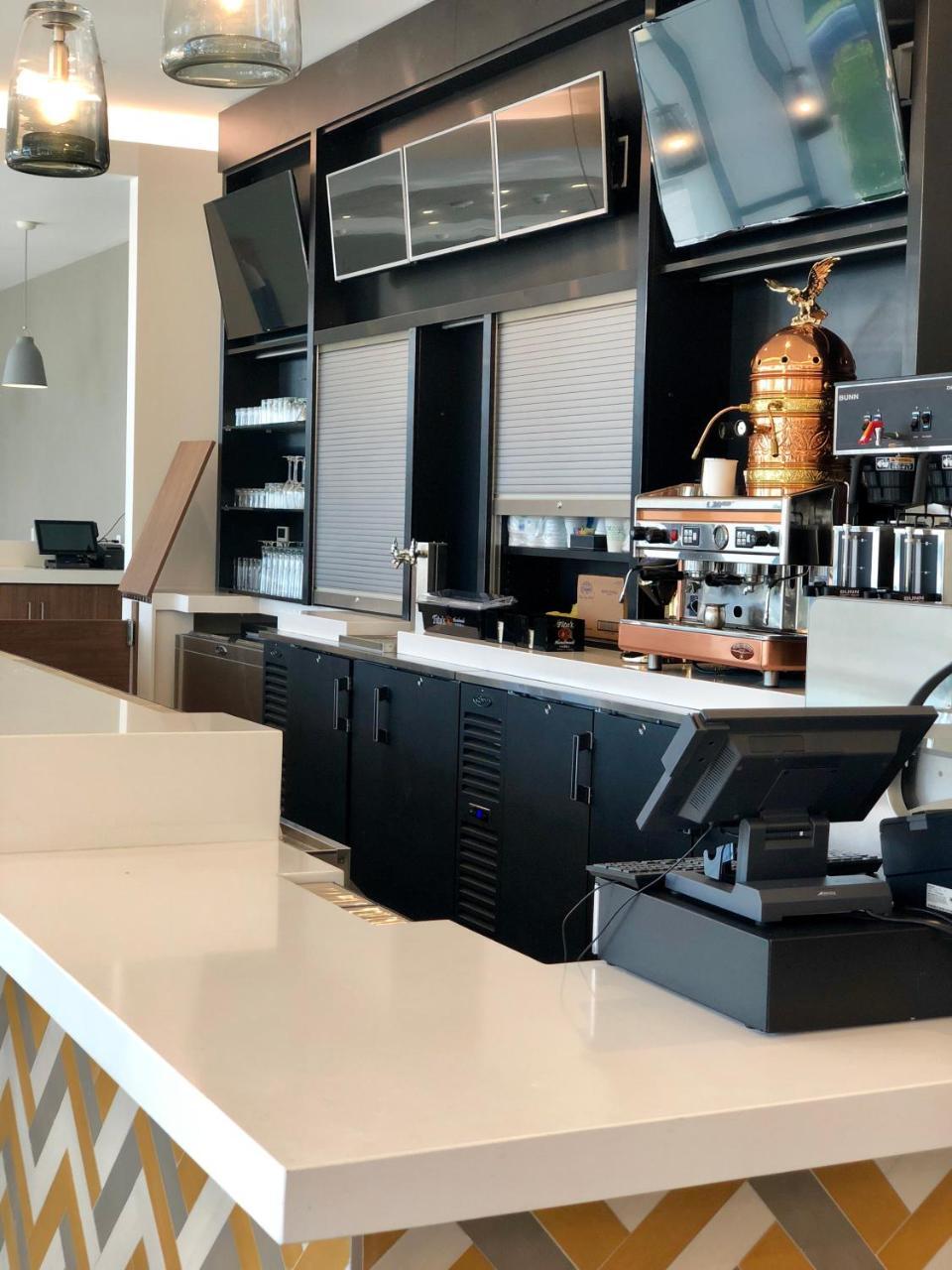 ホテル Wyndham Garden Ft Lauderdale Airport & Cruise Port デイニア・ビーチ エクステリア 写真