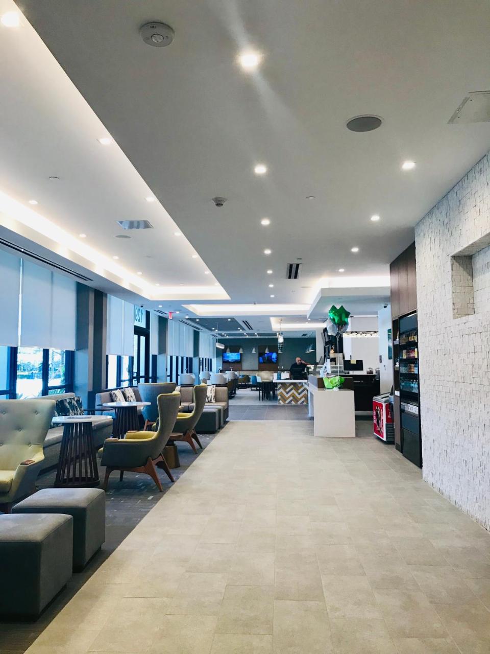ホテル Wyndham Garden Ft Lauderdale Airport & Cruise Port デイニア・ビーチ エクステリア 写真
