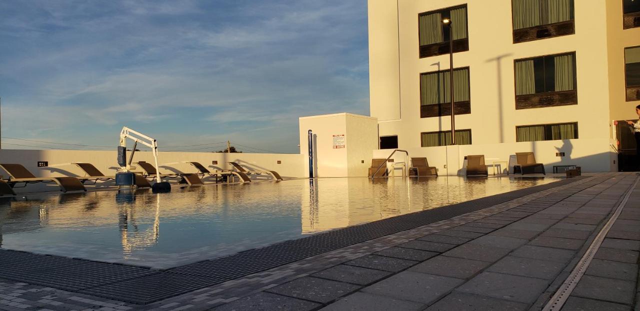 ホテル Wyndham Garden Ft Lauderdale Airport & Cruise Port デイニア・ビーチ エクステリア 写真