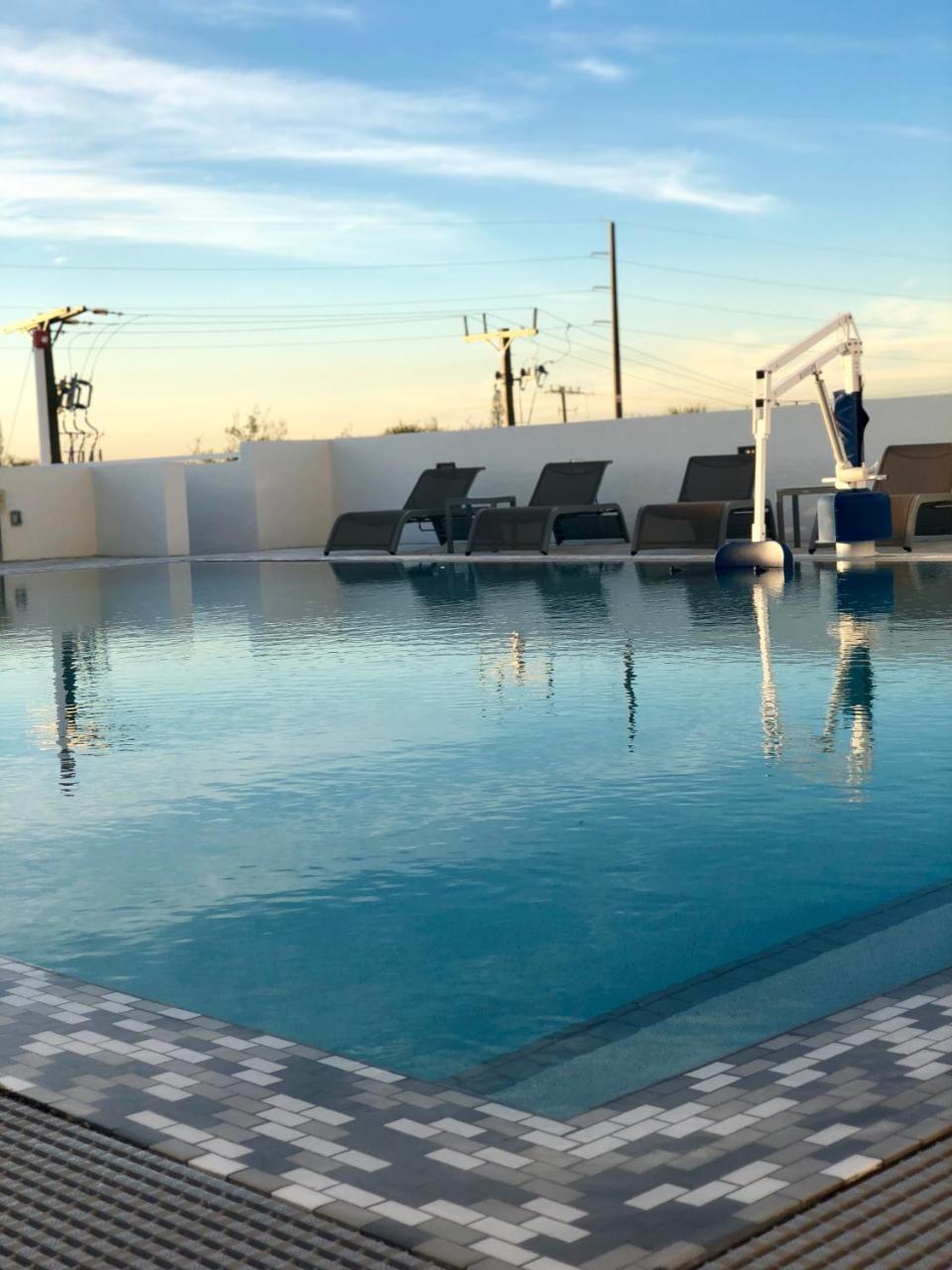 ホテル Wyndham Garden Ft Lauderdale Airport & Cruise Port デイニア・ビーチ エクステリア 写真